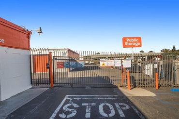 Public Storage - 2317 Main Street Chula Vista, CA 91911