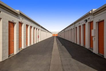 Public Storage - 9011 Bermudez Street Pico Rivera, CA 90660