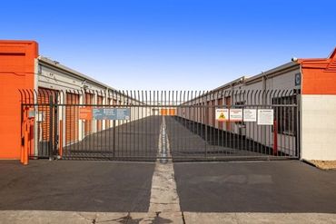 Public Storage - 9011 Bermudez Street Pico Rivera, CA 90660