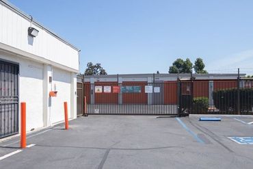 Storage Image 4