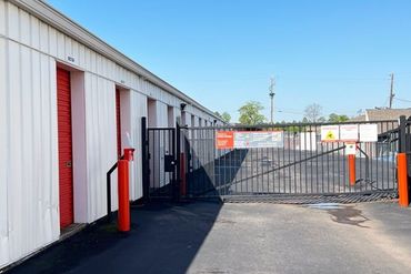 Public Storage - 3232 Lorna Road Birmingham, AL 35216