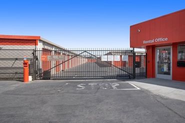Public Storage - 375 Shoreway Road San Carlos, CA 94070