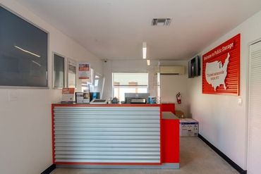 Public Storage - 5850 NW 9th Ave Ft Lauderdale, FL 33309
