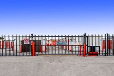 Public Storage - 6800 W 4th Ave Hialeah, FL 33014