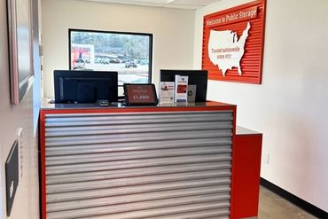 Public Storage - 1900 Mini Warehouse Road Birmingham, AL 35244