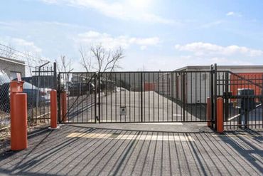 Public Storage - 440 E Saint Charles Rd Carol Stream, IL 60188