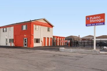 Public Storage - 7455 South Pulaski Road Chicago, IL 60629