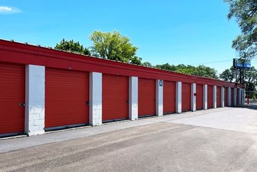Public Storage - 28W650 Roosevelt Road Winfield, IL 60190