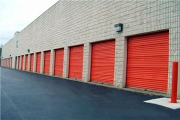 Public Storage - 120 Berlin Turnpike Berlin, CT 06037