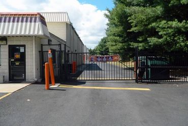Public Storage - 120 Berlin Turnpike Berlin, CT 06037
