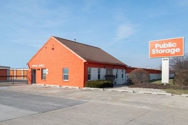 Public Storage - 2040 S 25th Ave Broadview, IL 60155
