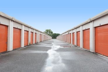 Public Storage - 8230 N Dale Mabry Hwy Tampa, FL 33614