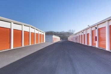 Public Storage - 8625 Waukegan Road Morton Grove, IL 60053