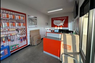 Public Storage - 2000 Old County Rd, 34th Place Burnsville, MN 55337