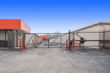Public Storage - 17208 Halsted Street East Hazel Crest, IL 60429