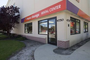 Public Storage - 4750 N Ronald Street Harwood Heights, IL 60706