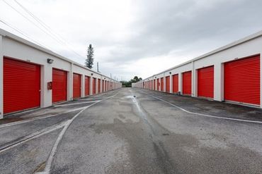 Public Storage - 801 E Sample Road Pompano Beach, FL 33064