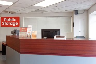Public Storage - 3692 Clairmont Road Atlanta, GA 30341