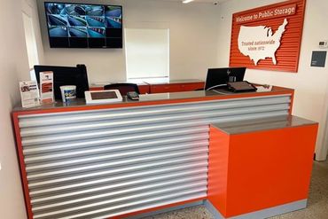 Public Storage - 9425 Corporation Drive Indianapolis, IN 46256