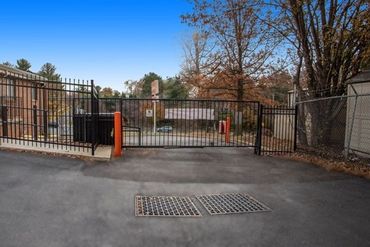 Public Storage - 12423 Middlebrook Road Germantown, MD 20874