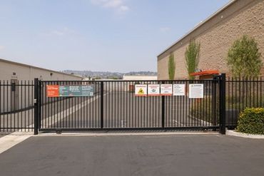 Public Storage - 999 E Lambert Road La Habra, CA 90631