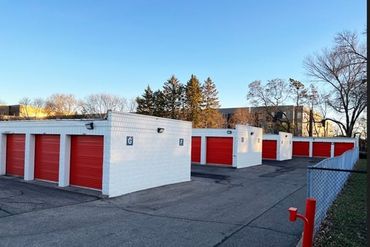 Public Storage - 7921 Eden Prairie Road Eden Prairie, MN 55347