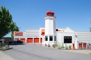Public Storage - 8437 SW Barbur Blvd Portland, OR 97219