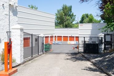 Public Storage - 8437 SW Barbur Blvd Portland, OR 97219
