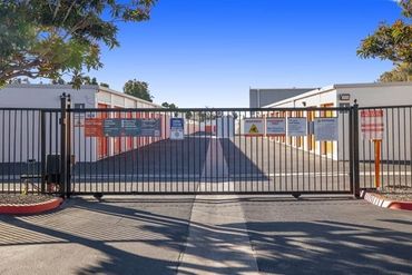 Public Storage - 4400 McGrath St Ventura, CA 93003