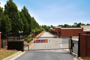 Public Storage - 3900 McGinnis Ferry Rd Suwanee, GA 30024