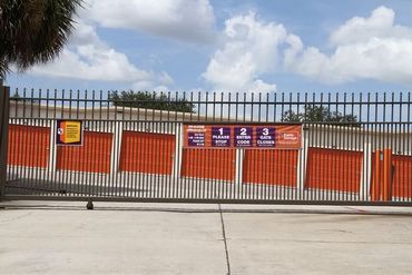 Public Storage - 8255 Silver Star Rd Orlando, FL 32818