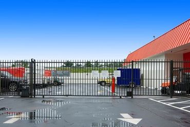 Public Storage - 851 Knights Rd Hollywood, FL 33021