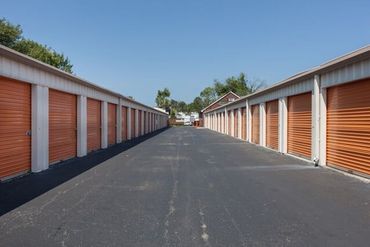 Public Storage - 6713 Strawberry Lane Louisville, KY 40214