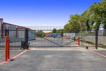 Public Storage - 3500 McCart Ave Fort Worth, TX 76110