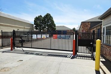 Public Storage - 121 E Old Broadmoor Rd Colorado Springs, CO 80906
