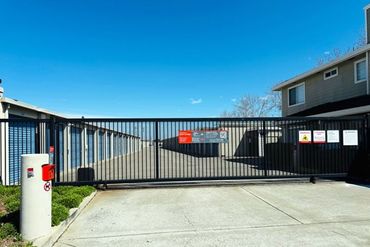 Public Storage - 3555 Stanley Blvd Pleasanton, CA 94566