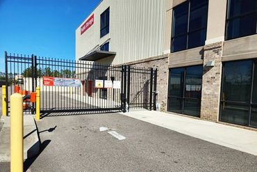 Public Storage - 240 Park Ave Pooler, GA 31322