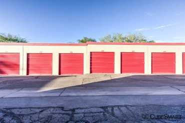CubeSmart Self Storage - 3899 N Oracle Rd Tucson, AZ 85705