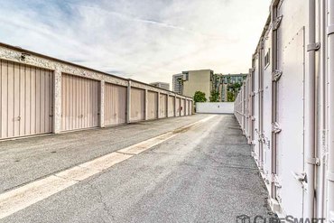 CubeSmart Self Storage - 2892 Kelvin Ave Irvine, CA 92614