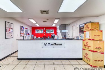 CubeSmart Self Storage - 1372 E 5th St Ontario, CA 91764