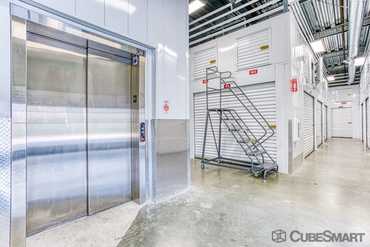 Storage Image 6