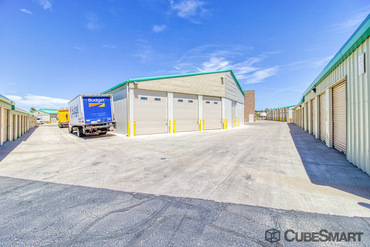 CubeSmart Self Storage - 14706 E 4th Ave Aurora, CO 80011