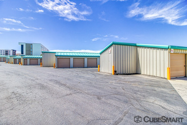 CubeSmart Self Storage - 14706 E 4th Ave Aurora, CO 80011