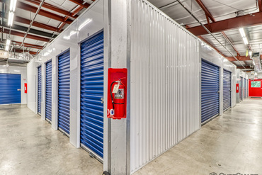 CubeSmart Self Storage - 522 Cottage Grove Rd Bloomfield, CT 06002
