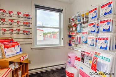 CubeSmart Self Storage - 260 George Washington Rd Enfield, CT 06082