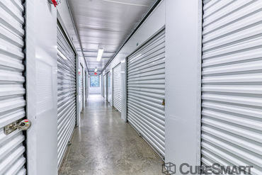 CubeSmart Self Storage - 215 Gold Star Hwy Groton, CT 06340