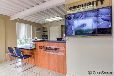 CubeSmart Self Storage - 255 Center St Manchester, CT 06040