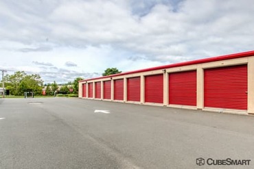 CubeSmart Self Storage - 166 Adams St Manchester, CT 06042