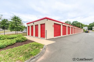 CubeSmart Self Storage - 166 Adams St Manchester, CT 06042