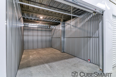 CubeSmart Self Storage - 391 N Frontage Rd New London, CT 06320